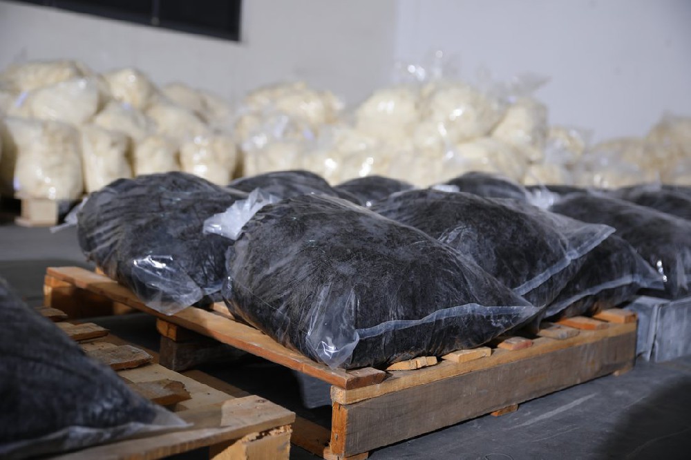 常熟市华邦汽车复合材料有限公司是做什么的?